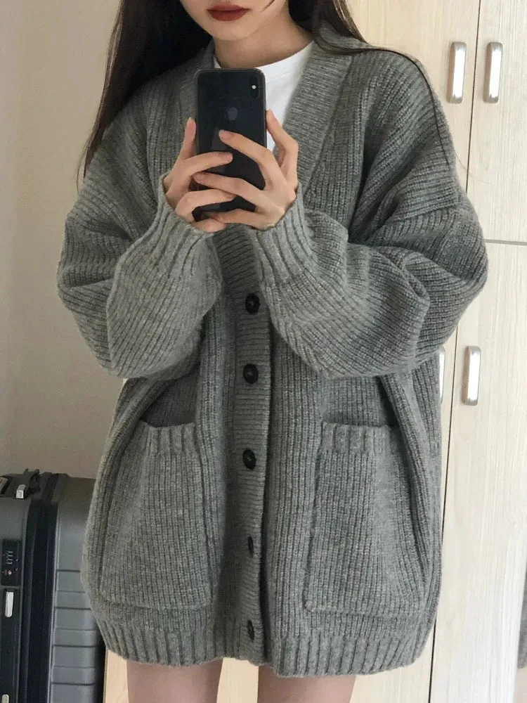 Aiertu Autumn Winter Women Cardigan Sweater Coats Fashion Female Long Sleeve V-neck Loose Knitted Jackets Casual Sweater Cardigans