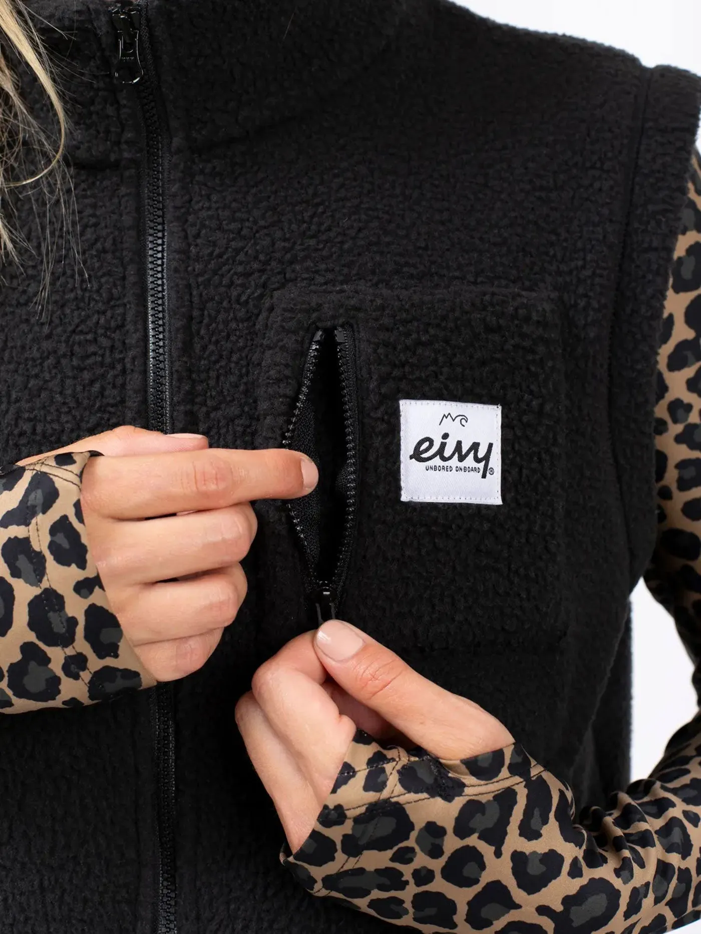 Boxy Sherpa Black Vest