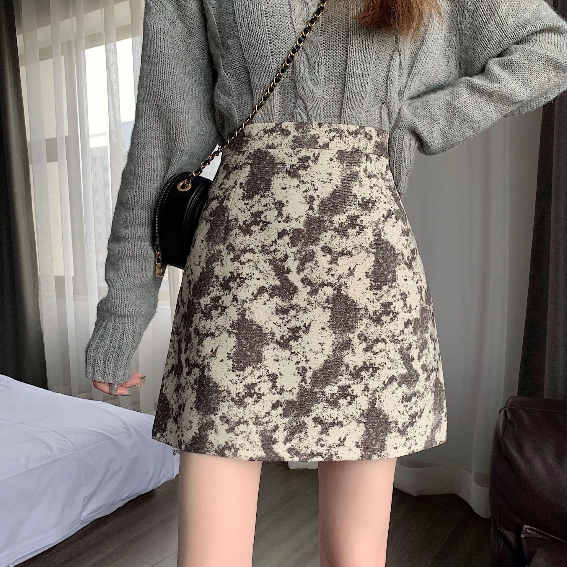 Elegant Skirt Women Korean High Waist Slim Look A-Line CHIC Hip Flattering Skirt