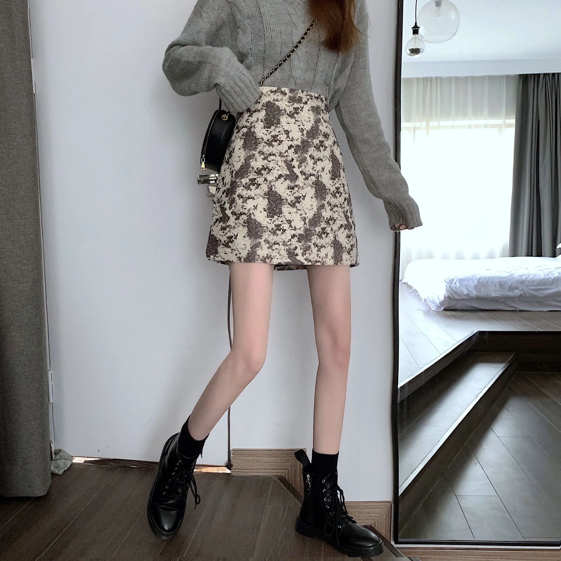 Elegant Skirt Women Korean High Waist Slim Look A-Line CHIC Hip Flattering Skirt