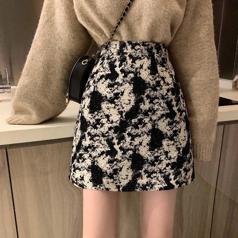 Elegant Skirt Women Korean High Waist Slim Look A-Line CHIC Hip Flattering Skirt