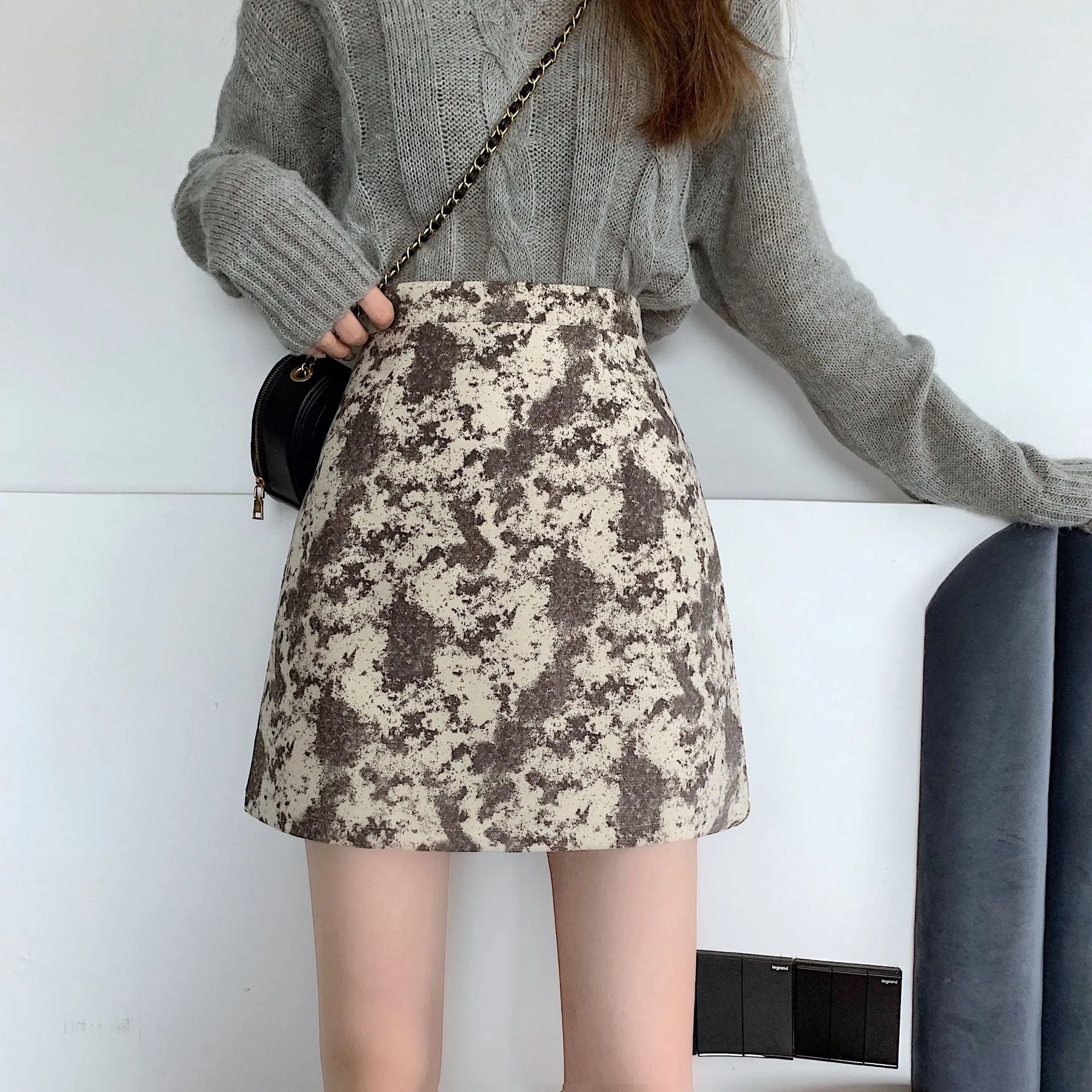Elegant Skirt Women Korean High Waist Slim Look A-Line CHIC Hip Flattering Skirt