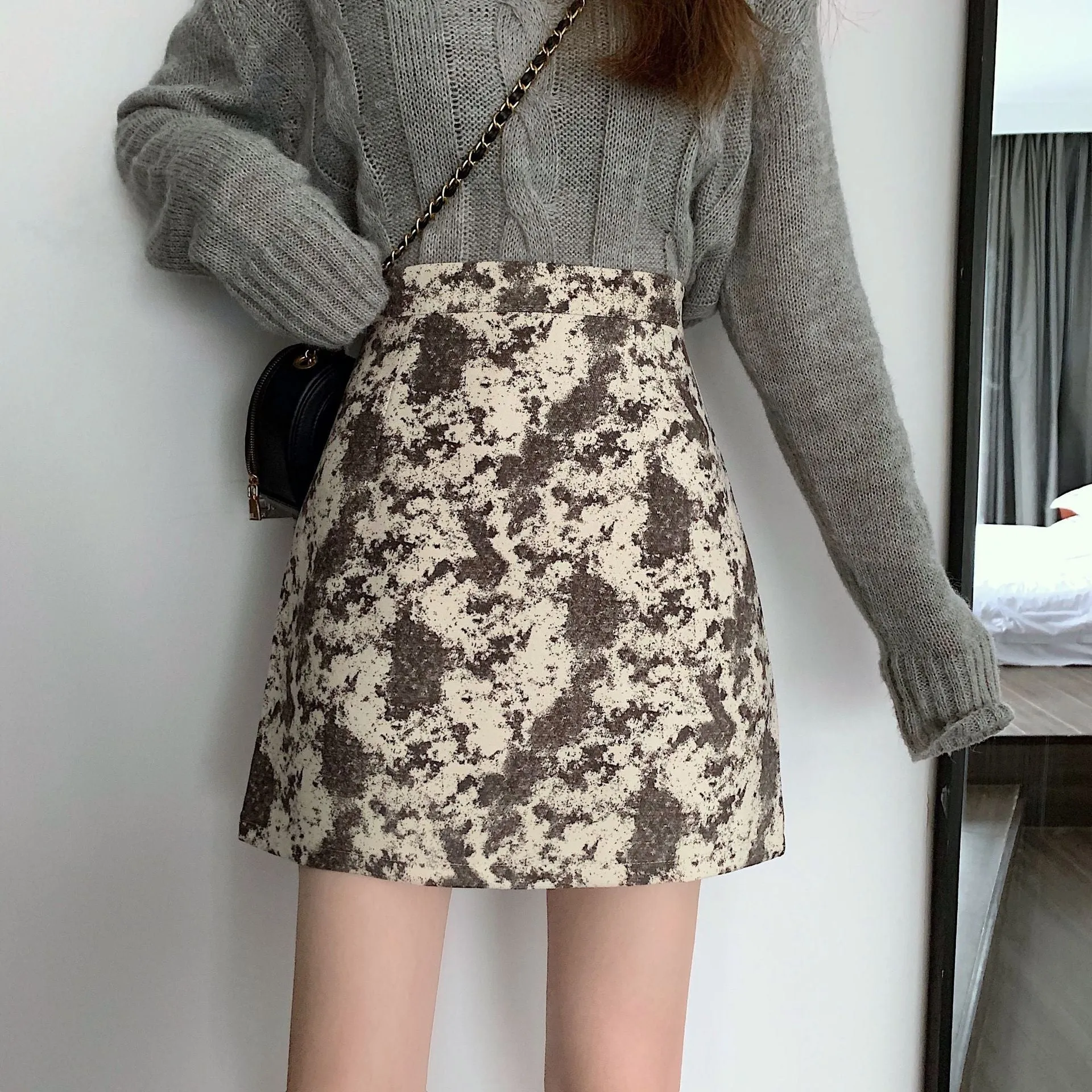 Elegant Skirt Women Korean High Waist Slim Look A-Line CHIC Hip Flattering Skirt