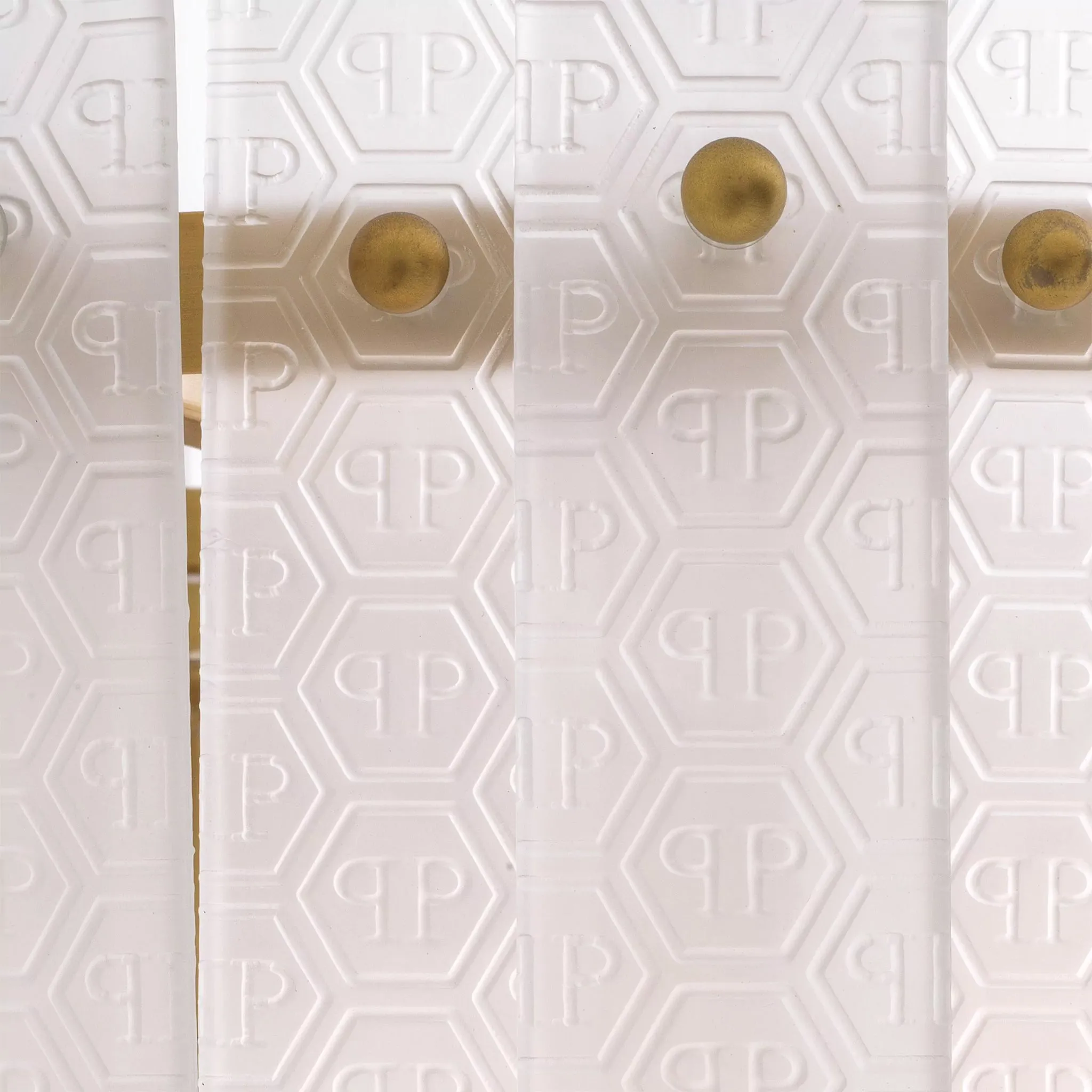 FROSTED RODEO DRIVE LARGE CHANDELIER